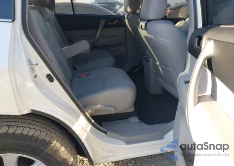 2013 Toyota Highlander Se V6 from USA, damaged, VIN 5TDBK3EH5DS225827